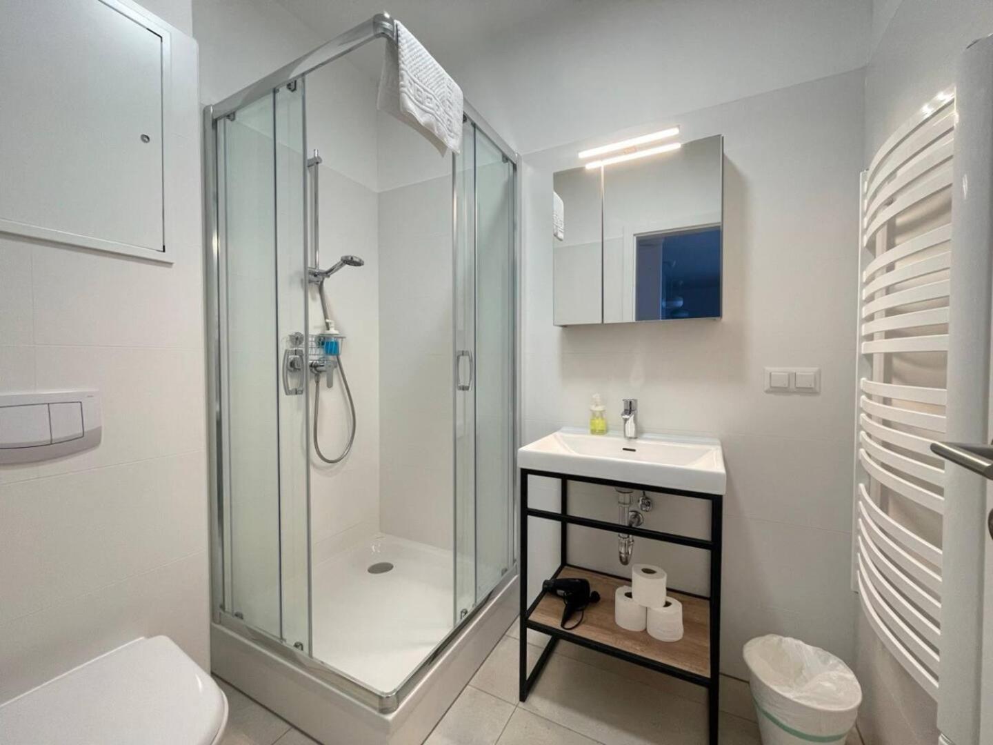 Apartment Stad10 - Very Close To Subway U2 Stadlau Wien